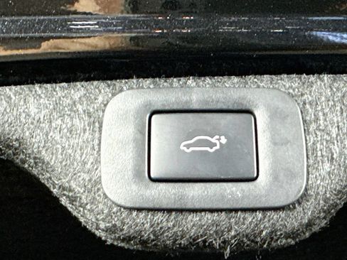 Used 2025 Lexus ES 350 w/ Premium Package FWD image 35