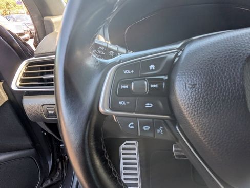 Used 2020 Honda Accord Sport image 17