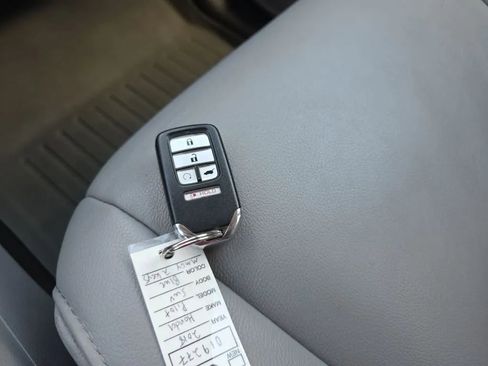 Used 2018 Honda Pilot EX-L image 38