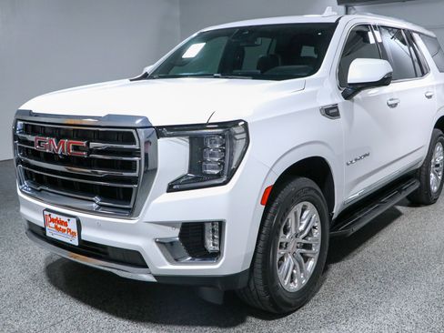 Used 2023 GMC Yukon SLT w/ SLT Luxury Package RWD image 37