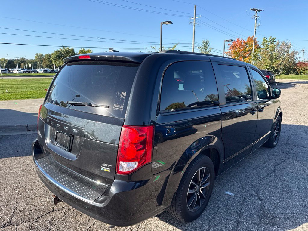 Used 2019 Dodge Grand Caravan GT FWD image 5