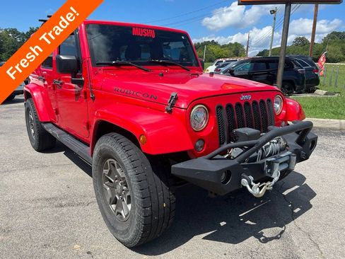 Used 2017 Jeep Wrangler Unlimited Rubicon AWD/4WD image 2