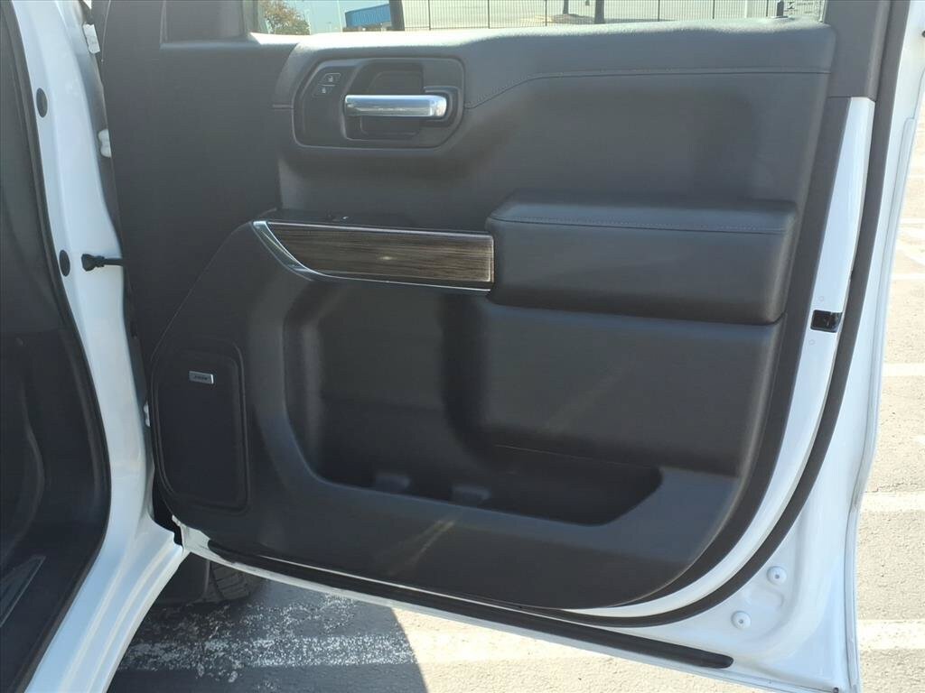 Used 2020 Chevrolet Silverado 1500 RST AWD/4WD image 20