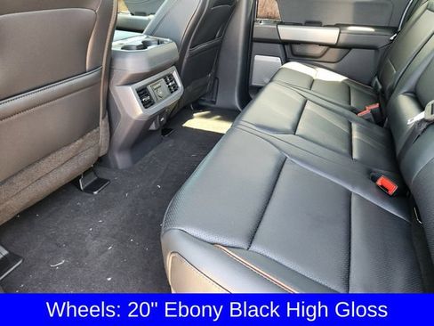New 2026 Ford F250 Lariat w/ Black Appearance Package AWD/4WD image 31
