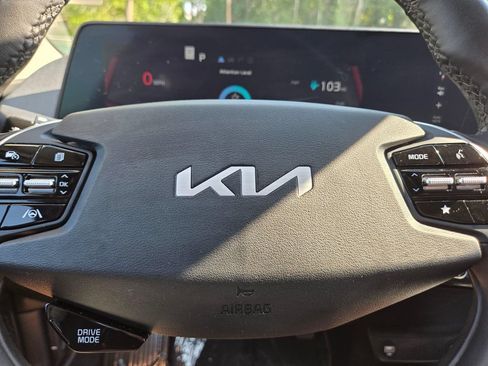 Used 2023 Kia EV6 Wind w/ Wind Technology Package AWD/4WD image 22