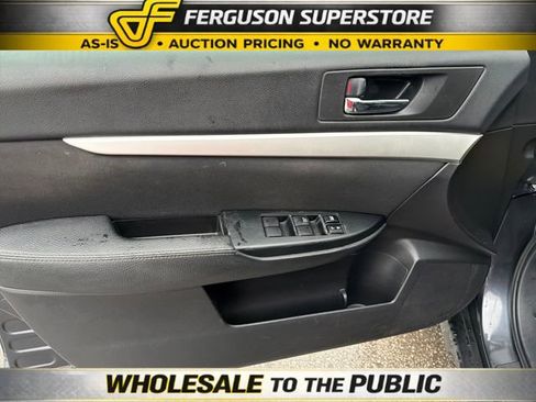 Used 2012 Subaru Outback 2.5i w/ Alloy Wheel Pkg AWD/4WD image 15