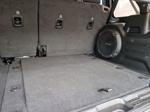 Used 2021 Jeep Wrangler Unlimited Sahara AWD/4WD image 26