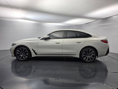 Used 2023 BMW 430i Gran Coupe w/ M Sport Package RWD image 7
