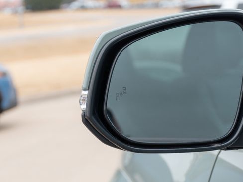 Used 2022 Toyota Tacoma TRD Sport w/ TRD Premium Sport Package image 7