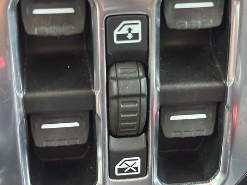 Used 2020 Jeep Wrangler Unlimited Sport S AWD/4WD image 34