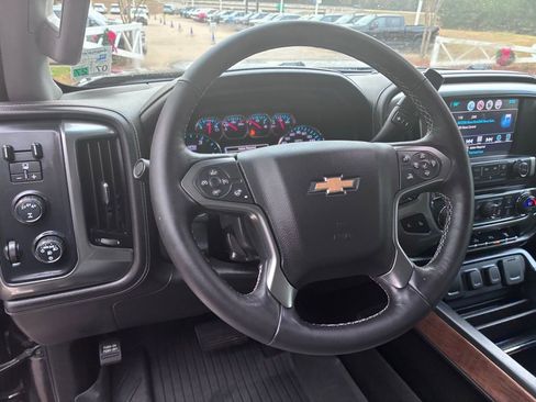 Used 2018 Chevrolet Silverado 2500 LTZ w/ Duramax Plus Package image 22