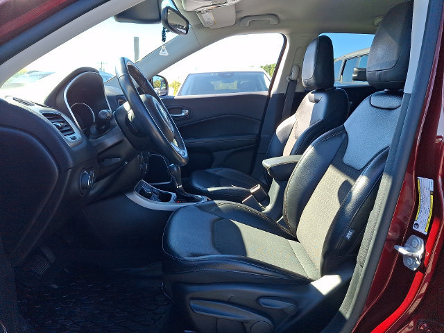 Used 2020 Jeep Compass Latitude AWD/4WD image 2