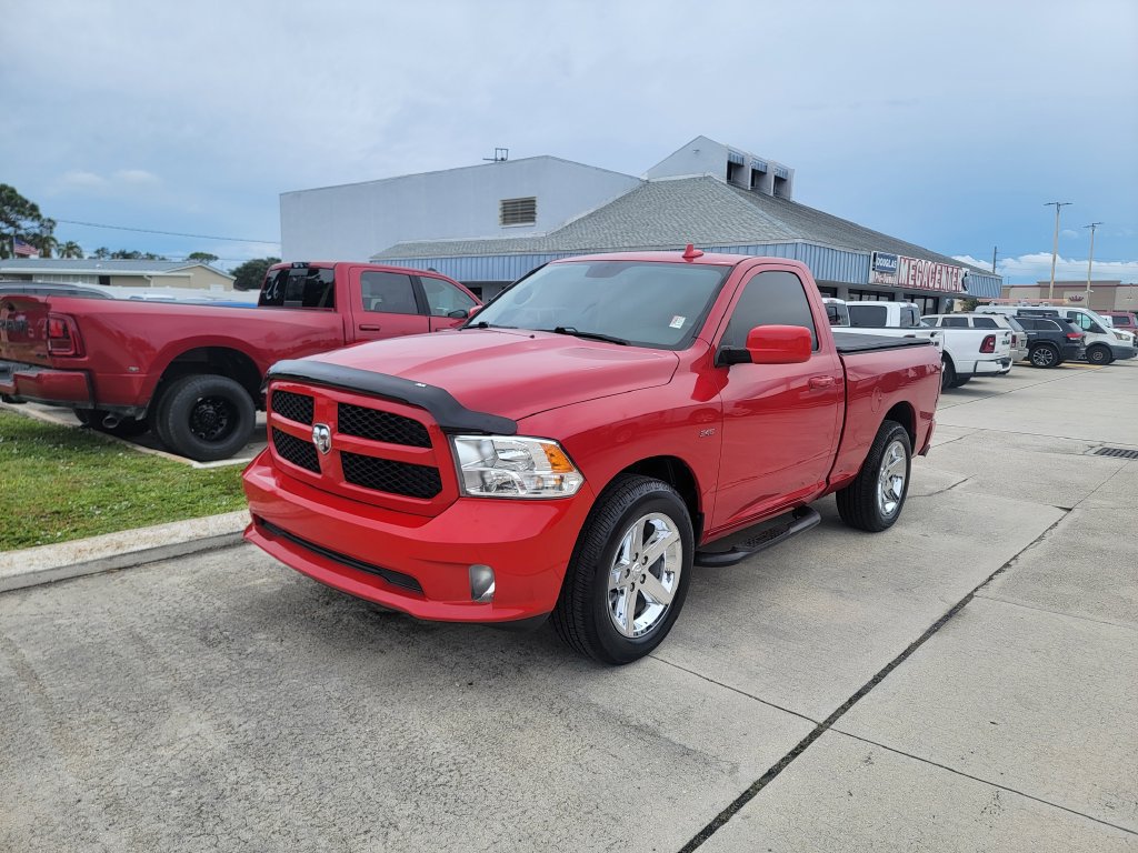 Used 2021 RAM 1500 Express w/ Express Value Package RWD image 1