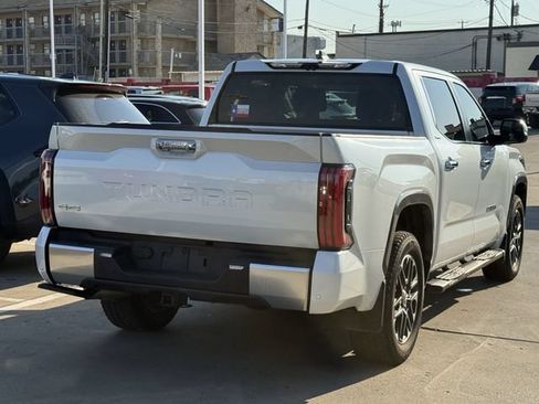 Used 2024 Toyota Tundra Limited AWD/4WD image 5
