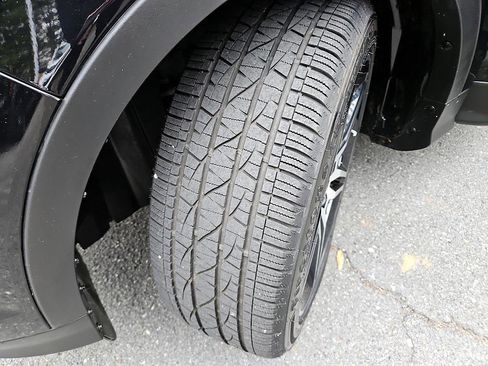 Used 2019 Ford Escape SEL image 26