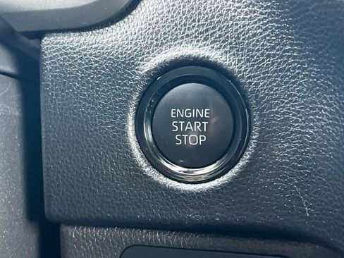 Certified 2025 Toyota Tundra SR5 AWD/4WD image 26