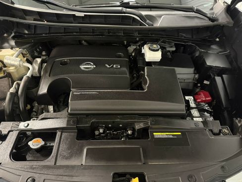 Used 2019 Nissan Murano Platinum w/ Cargo Package AWD/4WD image 18
