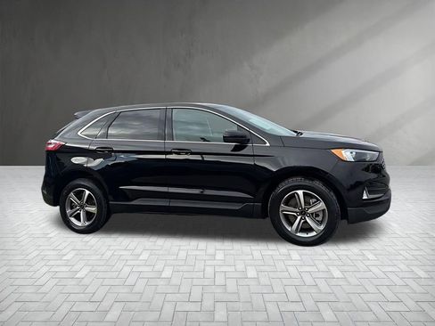 Used 2024 Ford Edge SEL w/ Convenience Package image 14