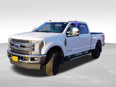 Certified 2019 Ford F350 Lariat w/ Lariat Ultimate Package image 11
