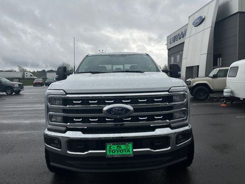 Used 2026 Ford F350 Lariat AWD/4WD image 12