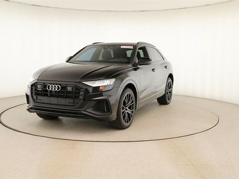 Used 2023 Audi Q8 Premium Plus w/ Premium Plus Package image 12