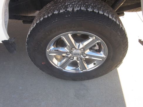 Used 2025 Ford F150 XLT w/ Equipment Group 301A Standard image 7