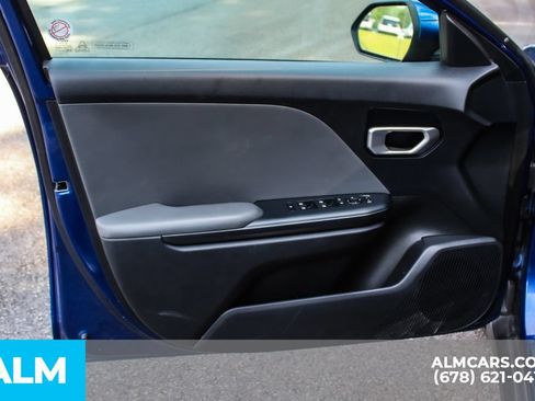Used 2025 Kia K4 FWD image 37