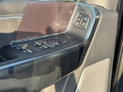 New 2026 Ford F250 Platinum w/ FX4 Off-Road Package image 14