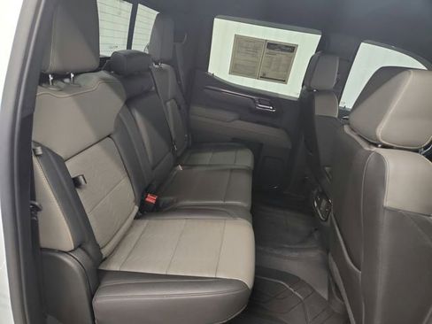 Used 2022 Chevrolet Silverado 1500 ZR2 image 42