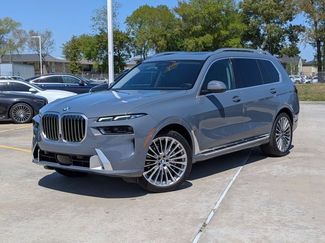 Used 2023 BMW X7 xDrive40i w/ Executive Package video 1