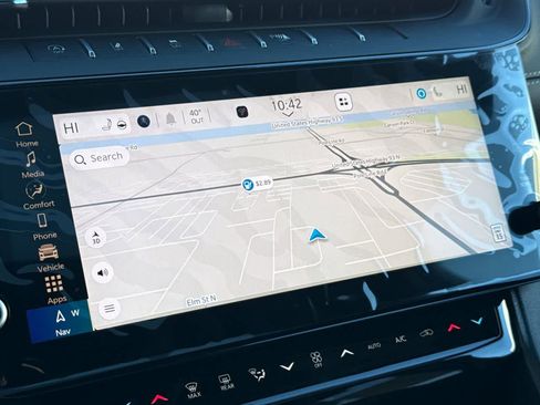 New 2026 Jeep Grand Cherokee Altitude AWD/4WD image 21