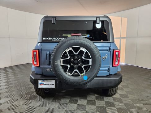 New 2025 Ford Bronco Outer Banks image 6