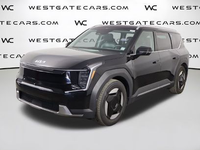 Used 2026 Kia EV9 Wind