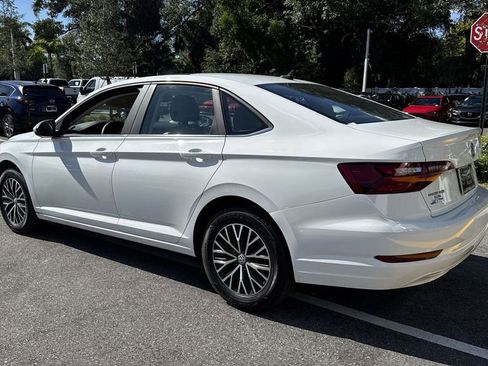 Used 2021 Volkswagen Jetta SE image 13