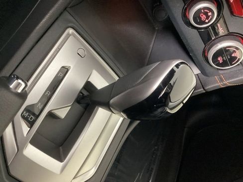 Used 2021 Subaru Crosstrek 2.0i Premium w/ Moonroof Package image 25