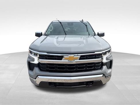 Used 2024 Chevrolet Silverado 1500 LT AWD/4WD image 8