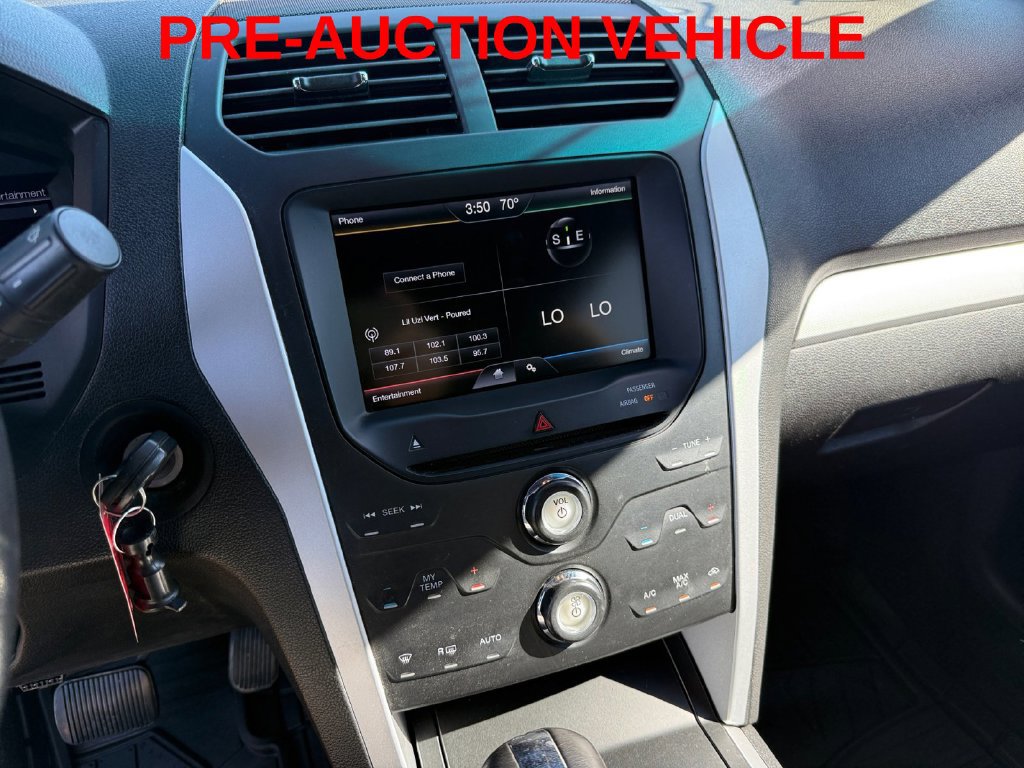 Used 2013 Ford Explorer XLT FWD image 18
