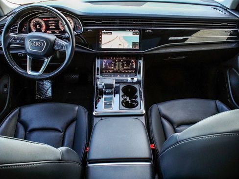 Used 2022 Audi Q8 Premium Plus w/ Premium Plus Package image 37