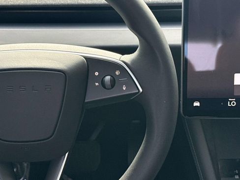 Used 2025 Tesla Model 3 Long Range RWD image 15