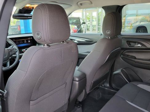 Used 2025 Chevrolet TrailBlazer LT FWD image 10
