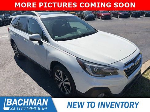 Used 2018 Subaru Outback 2.5i Limited image 2