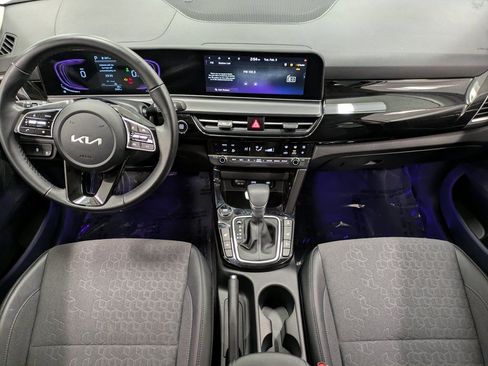 Certified 2025 Kia Seltos S image 23
