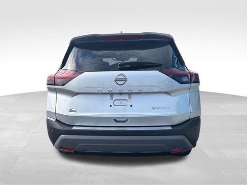 Used 2023 Nissan Rogue SV w/ SV Premium B Package AWD/4WD image 9