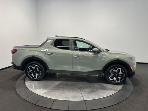 Certified 2022 Hyundai Santa Cruz Limited AWD/4WD image 8