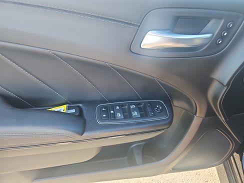 Used 2023 Dodge Charger R/T w/ Plus Group RWD image 5
