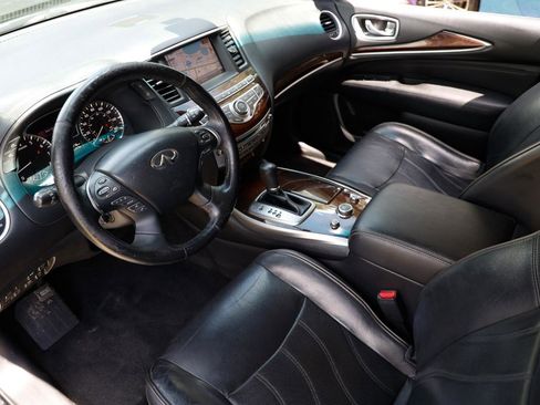 Used 2015 INFINITI QX60 FWD w/ Deluxe Touring Package image 3