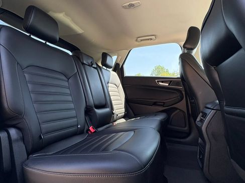 Used 2021 Ford Edge SEL AWD/4WD image 24