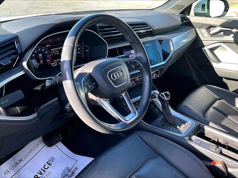 Used 2020 Audi Q3 2.0T Premium w/ Convenience Package image 17