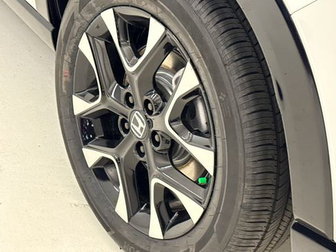 New 2027 Honda HR-V EX-L image 10