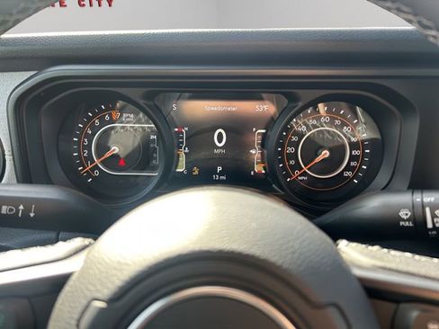 New 2026 Jeep Gladiator Sport image 11